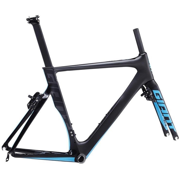 Giant Propel Advanced Pro-FF Comp/Black/Cyan
(Matt/Gloss)