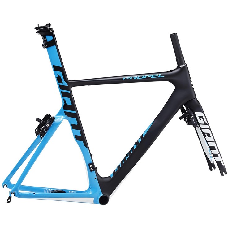 Giant Propel Advanced SL-FF Comp/Black/Cyan
(Matt/Gloss)